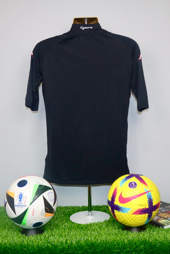 Wales 2005/06 Third Shirt