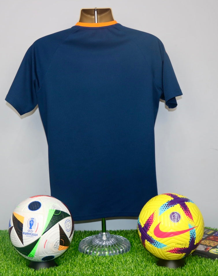 Everton 2022/23 Staff Issue T-Shirt JW