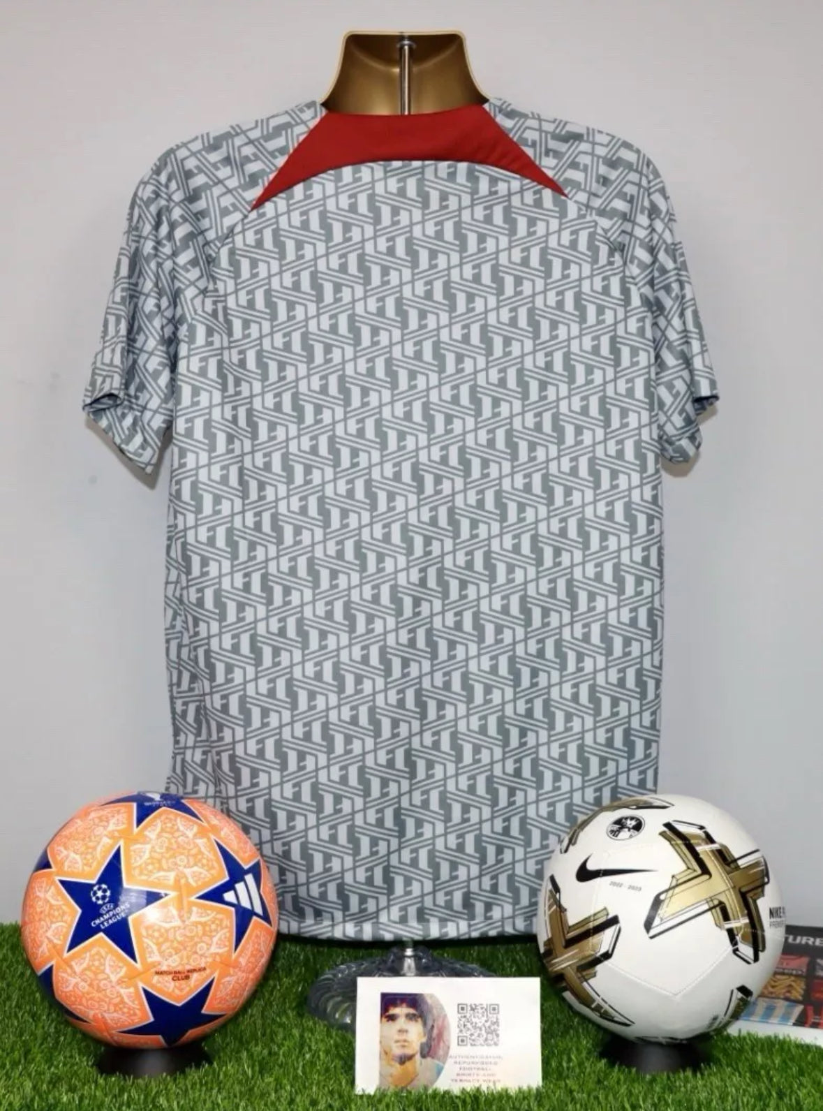 2022-23 Liverpool Nike Pre-Match Shirt