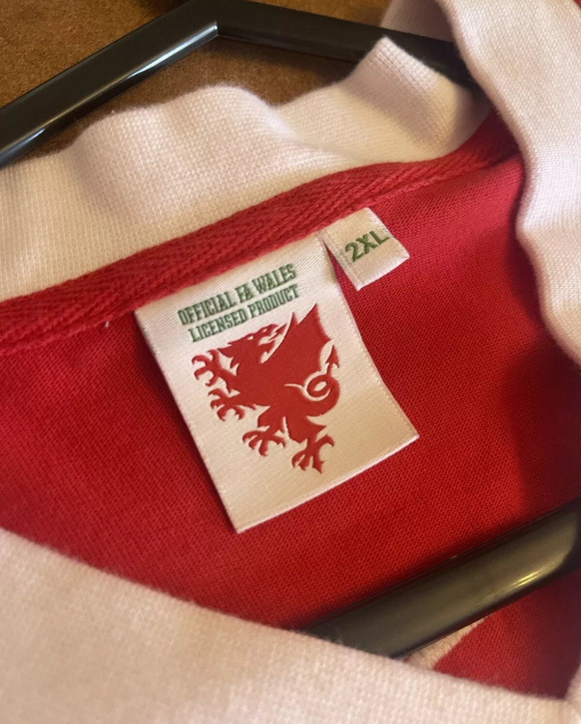 WALES Retro Football Shirt 1950s No.9