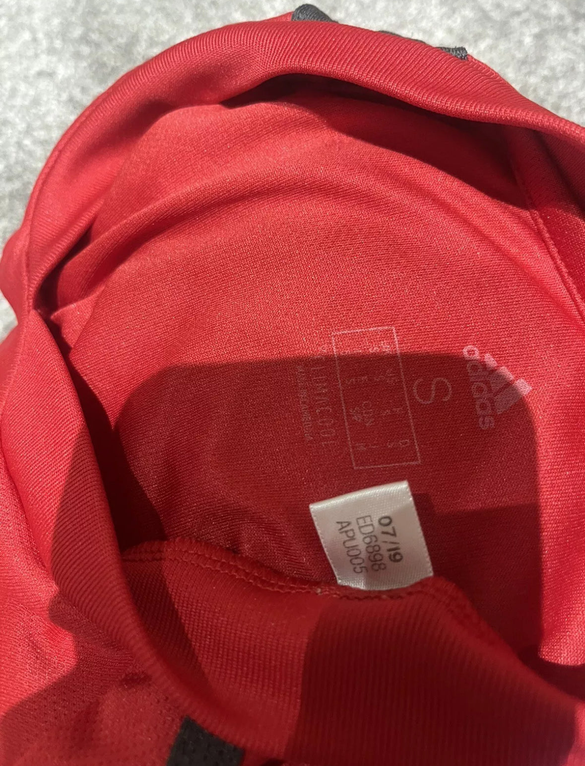 JAMES 21 2019-20 Manchester United Player Issue adidas Training Shirt