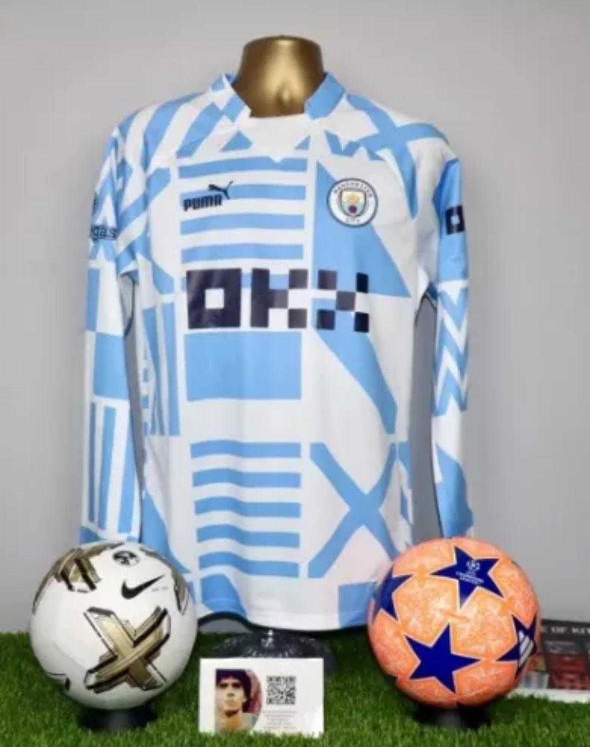 FODEN 47 Manchester City 22/23 Player Issue/Worn Prematch Sweat Top