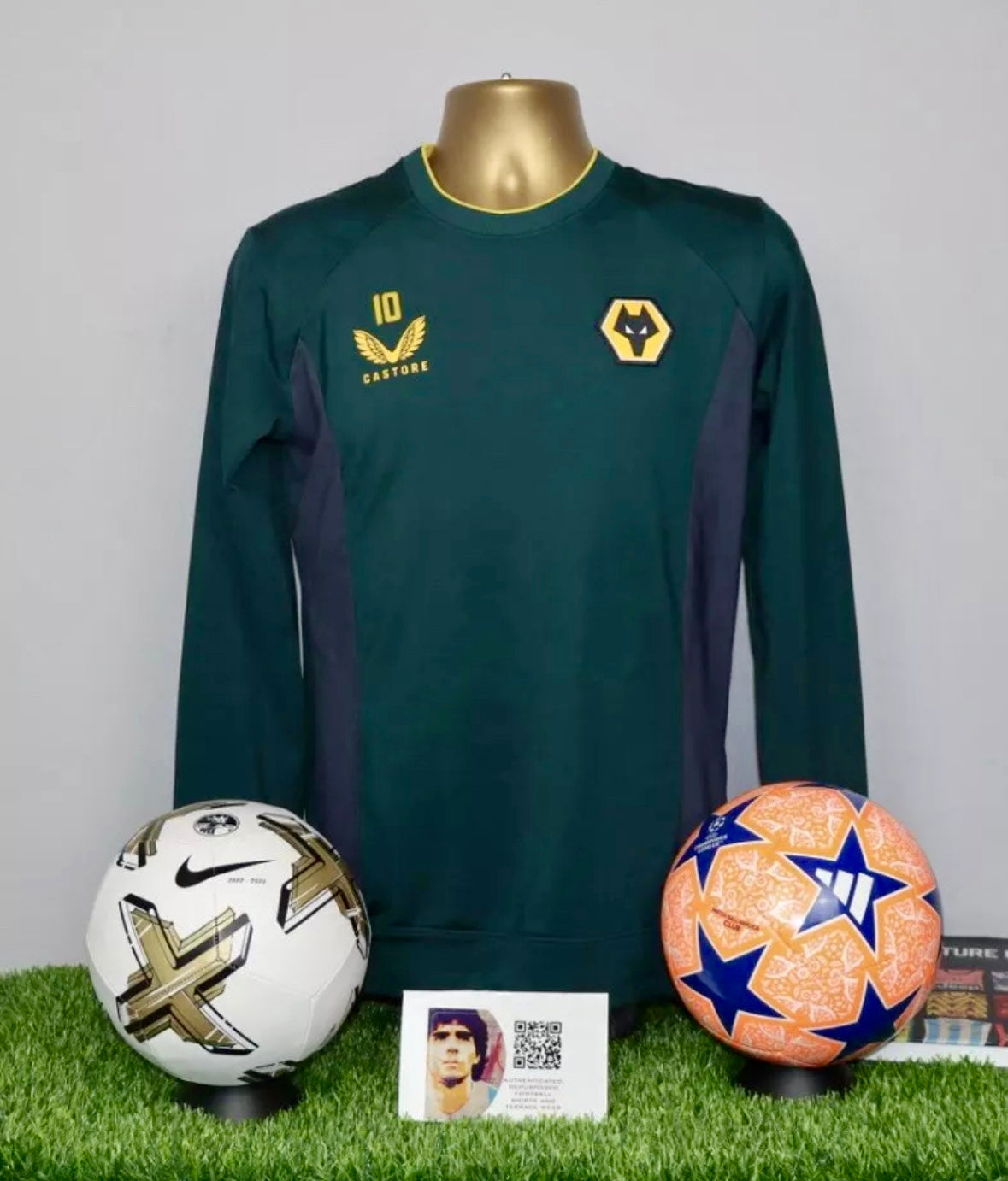 Wolves 2021/22 Player Issue Training Sweat Top #10