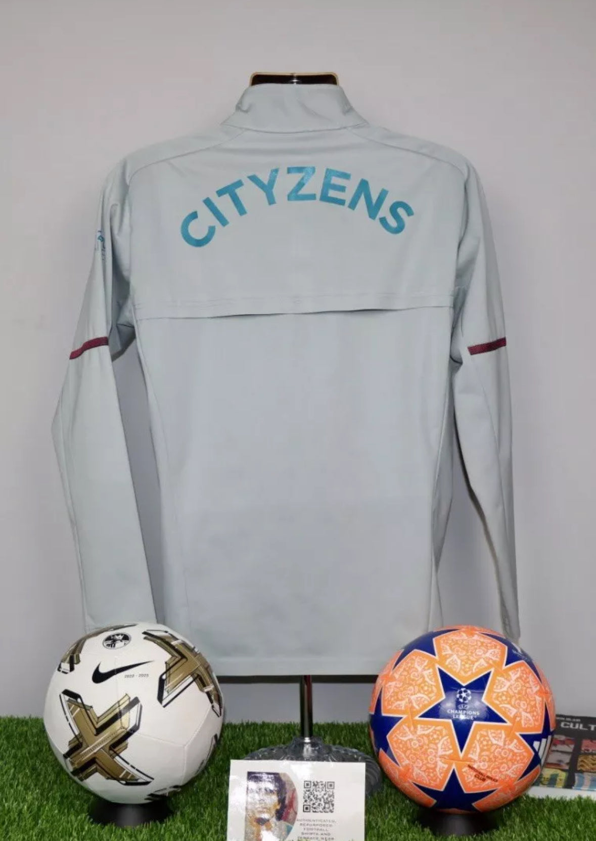 STONES 5 2021-22 Dubai Expo Manchester City Player Worn 1/4 Zip TrainingTop