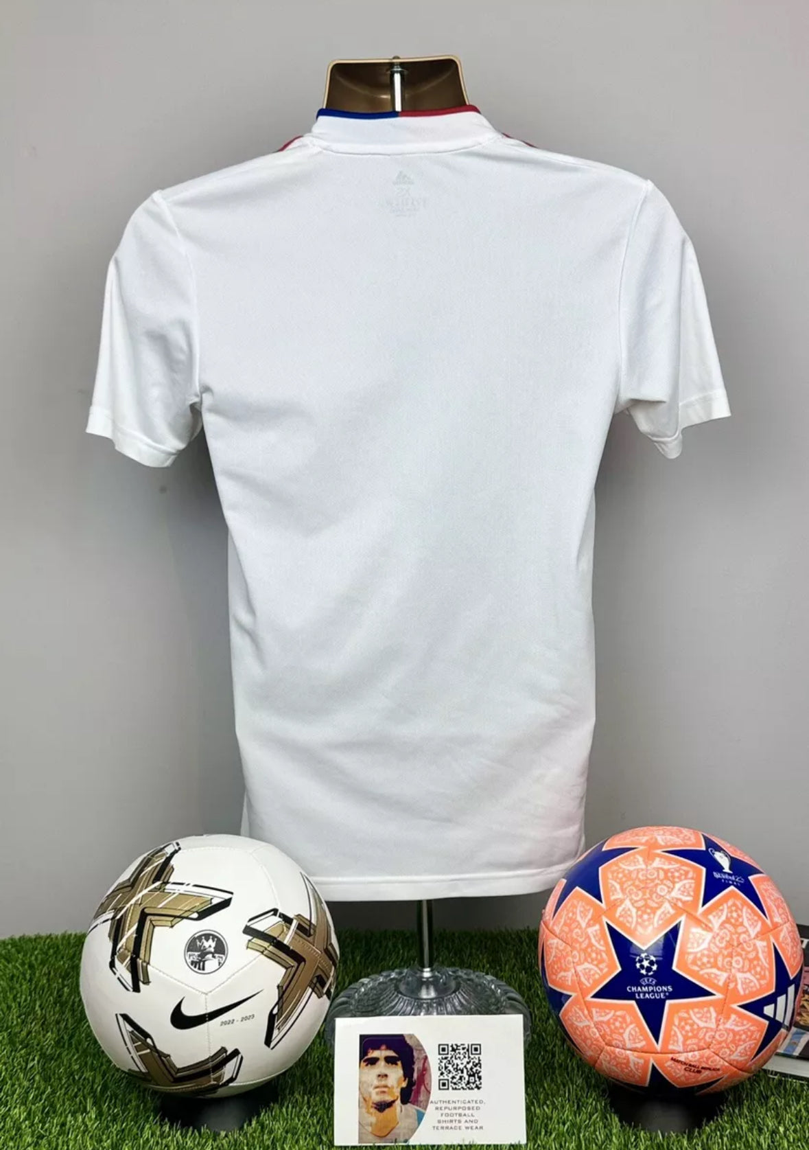 2021-2022 Olympique Lyon Home Shirt