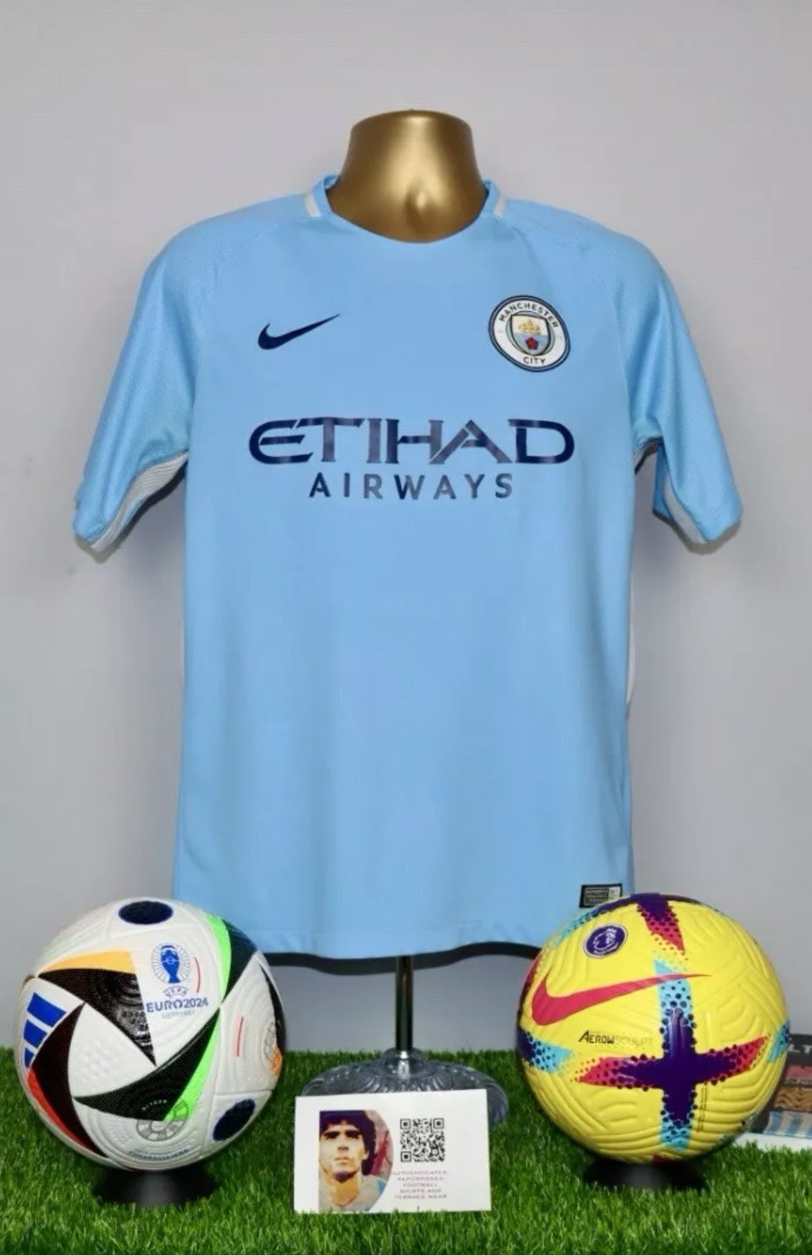 Manchester City 2016/17 Home Shirt