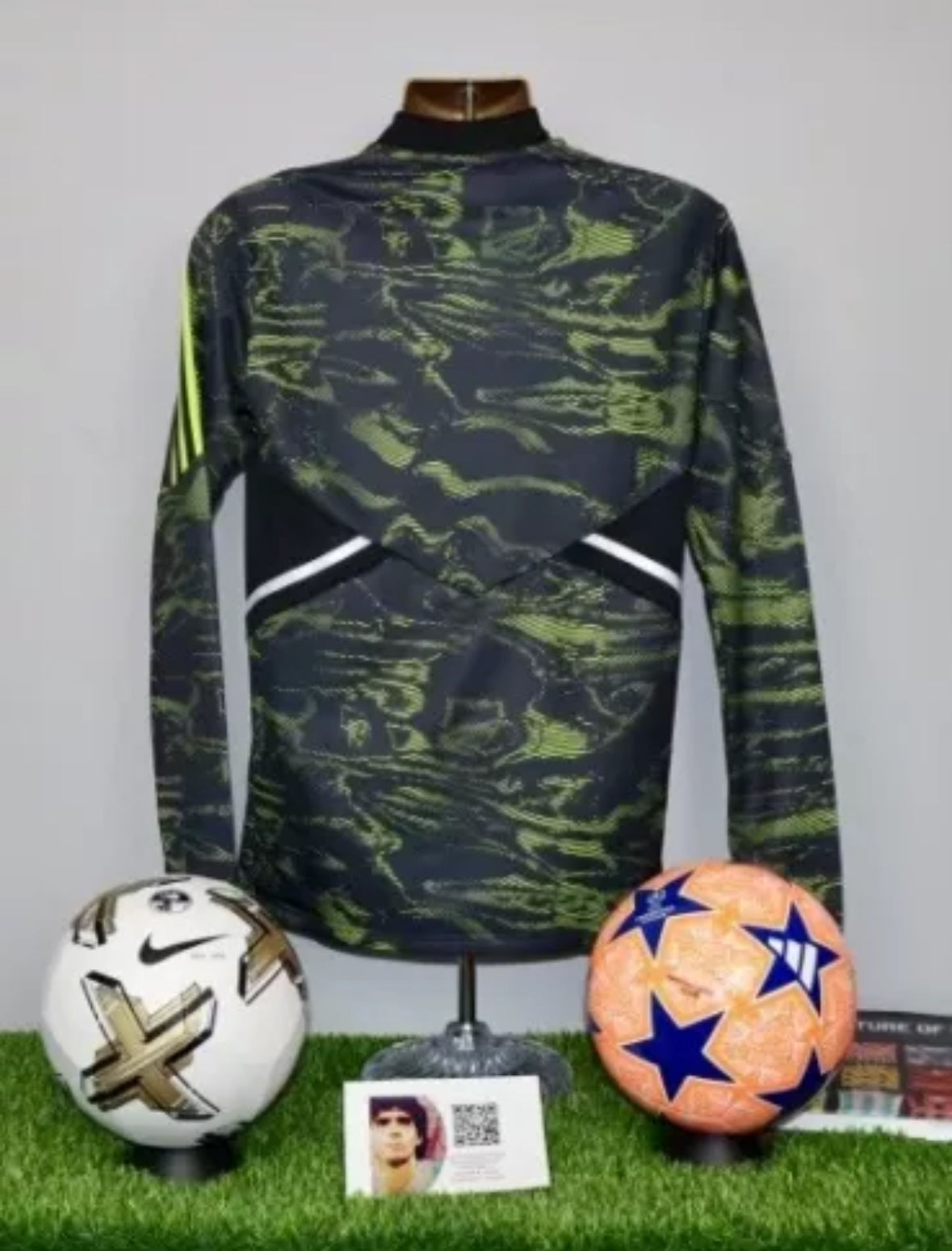 GARNACHO 49 Player Issue Manchester United 2022/23 Training Top