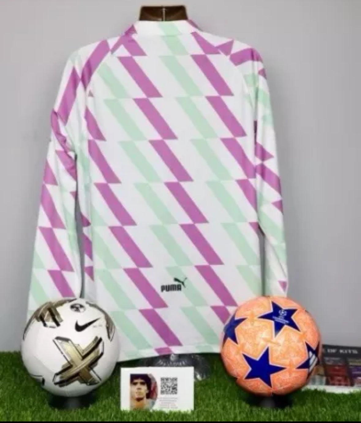 HAALAND 9 Manchester City 22/23 Player Issue/Worn Prematch Sweat Top