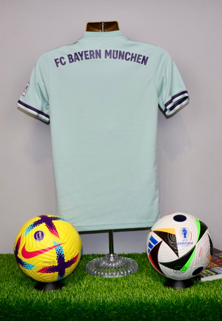 Bayern Munich 2018/19 Away Shirt