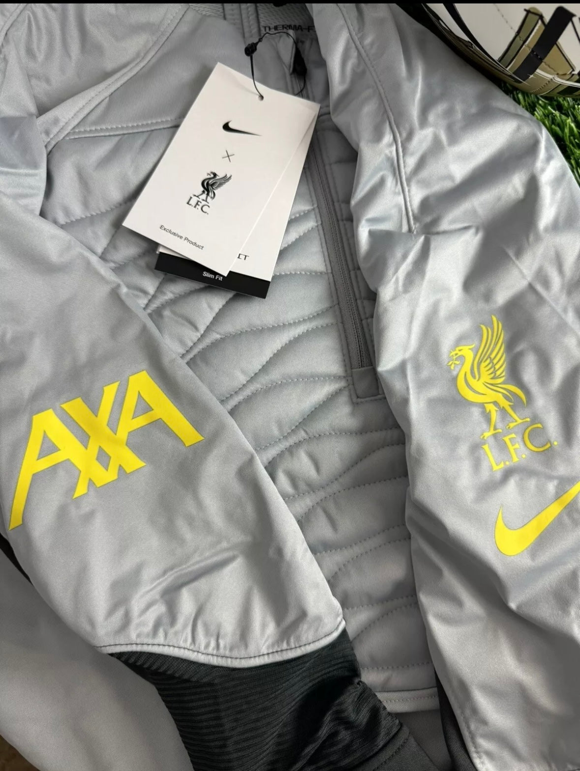 2021-22 Liverpool Nike Winter Warrior 1/4 Zip Training Top