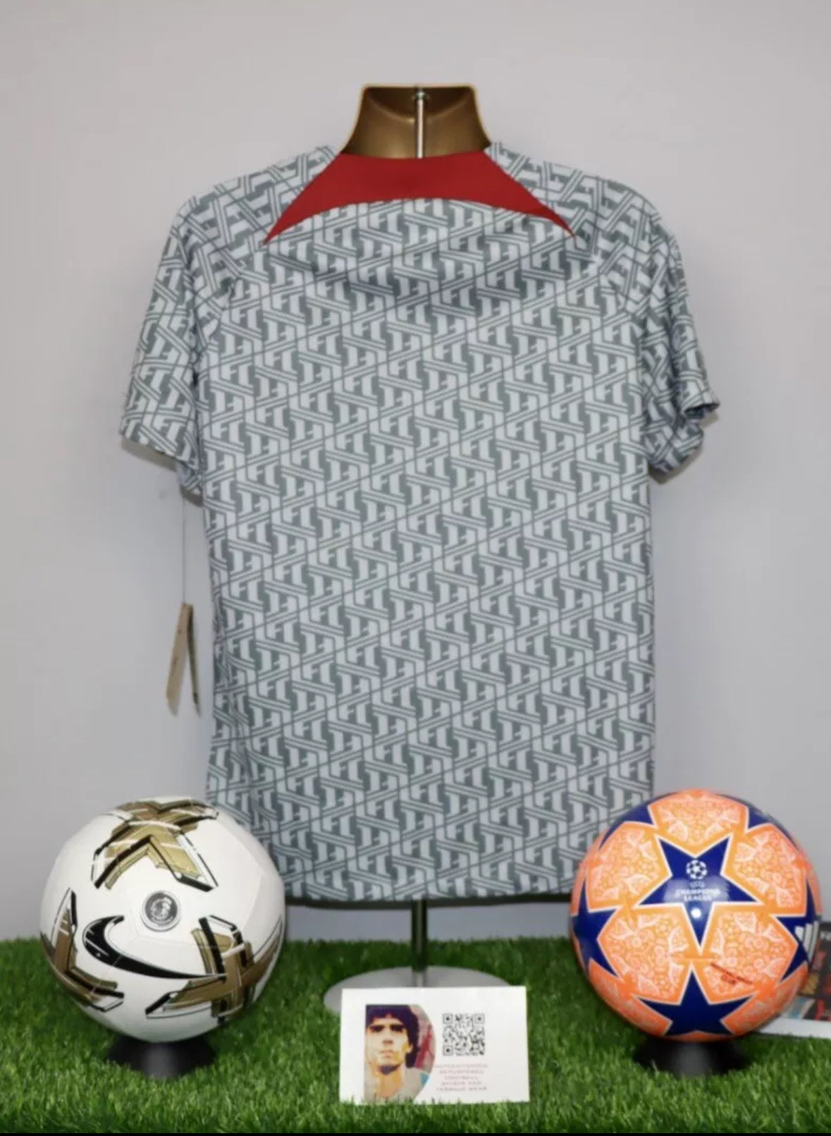 2022-23 Liverpool Nike Pre-Match Shirt