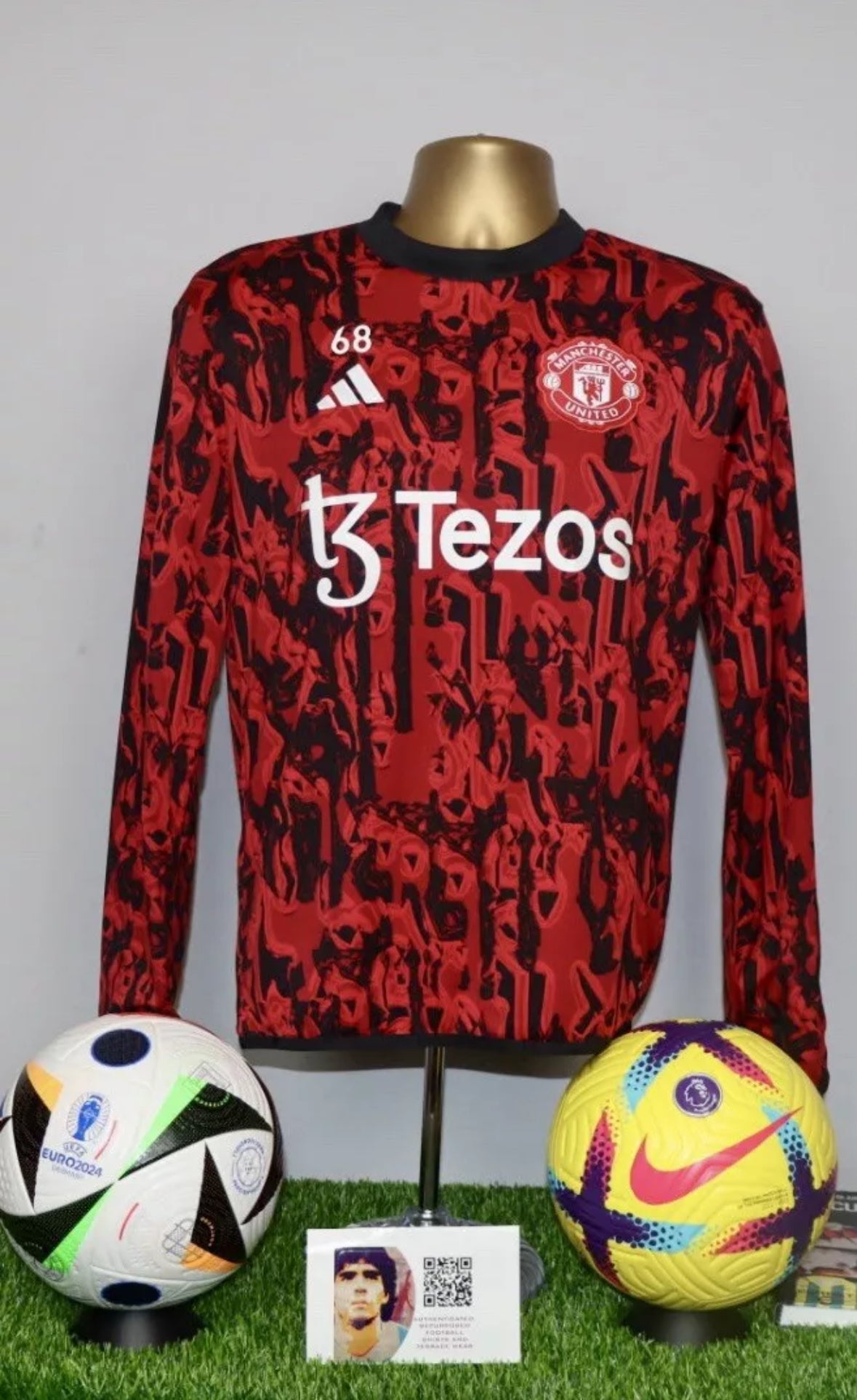 Manchester United 23/24 Player Issue Pre-Match Warm Top #68