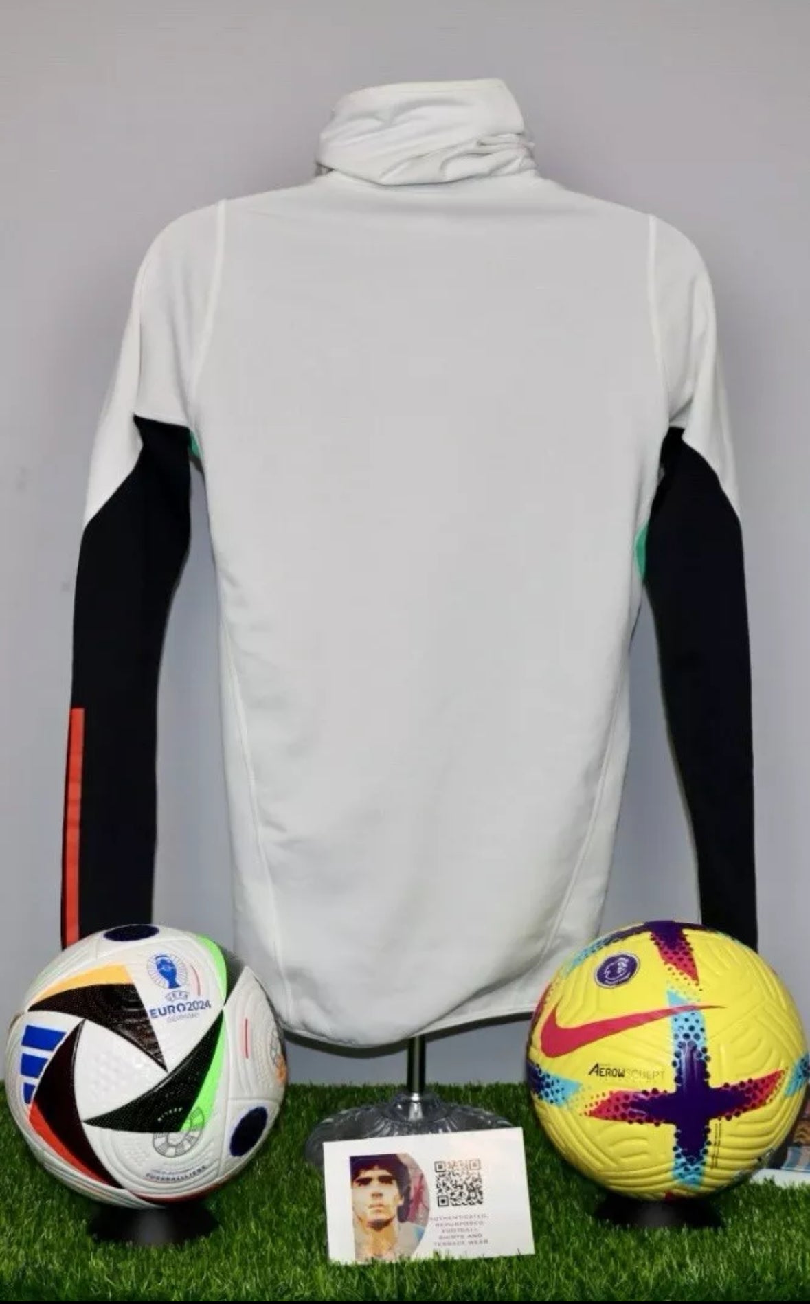 Manchester United Player Issue 2023/24 Training Cold.Rdy Sweatshirt #52