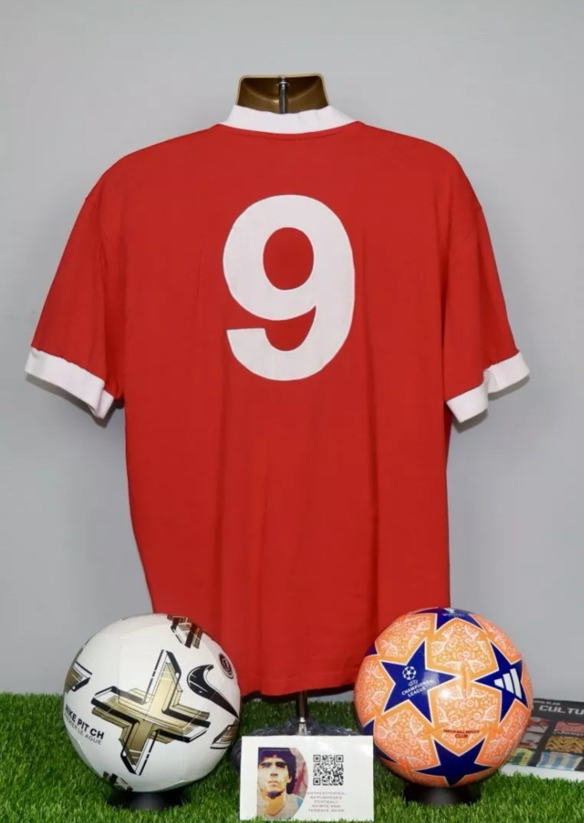 WALES Retro Football Shirt 1950s No.9