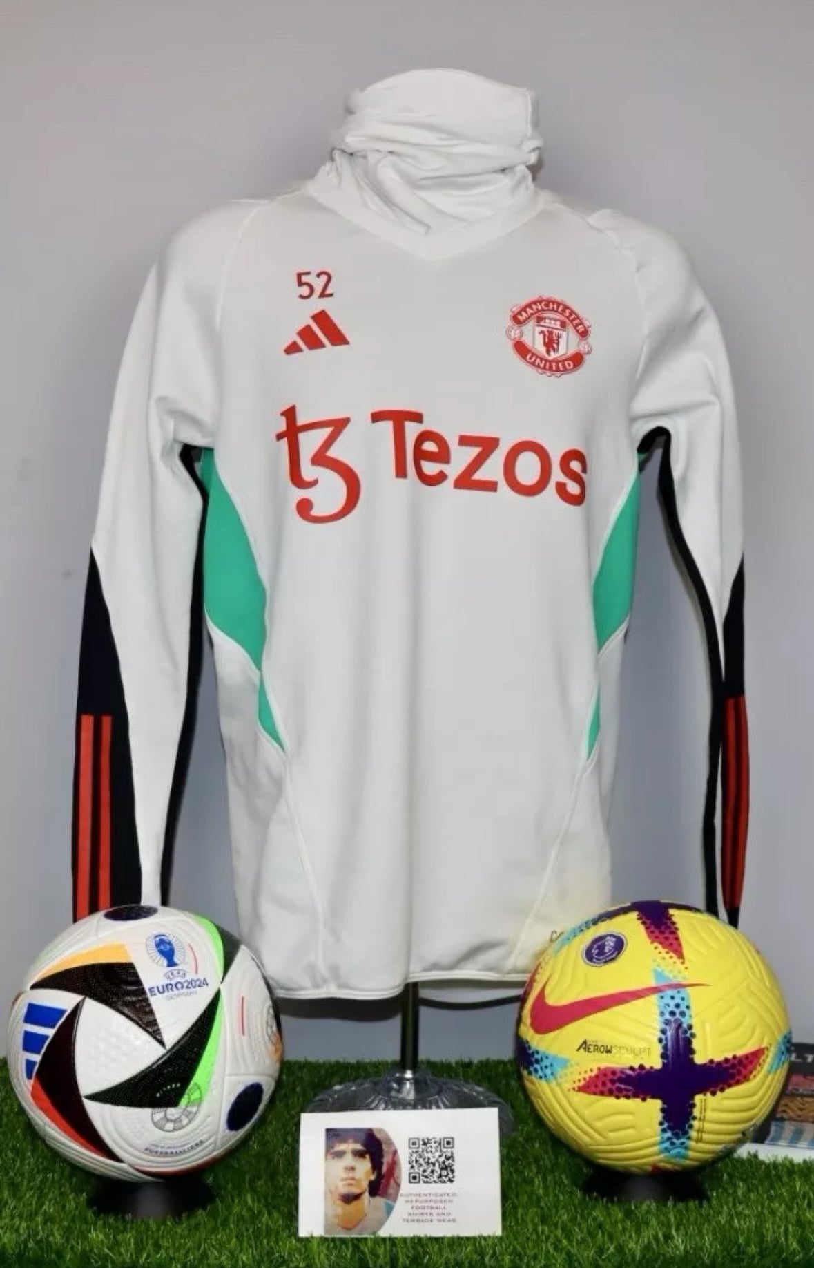 Manchester United Player Issue 2023/24 Training Cold.Rdy Sweatshirt #52