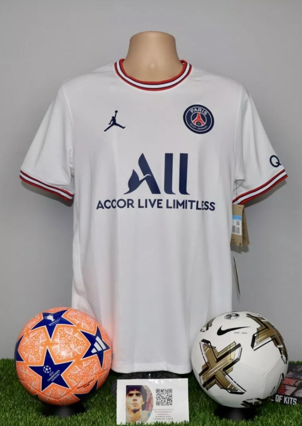 Paris Saint Germain 2021/22 Fourth Shirt