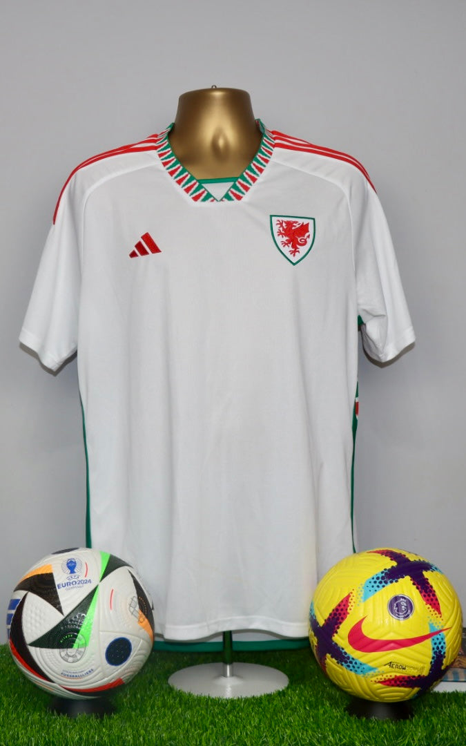 Wales 2022 Away Shirt
