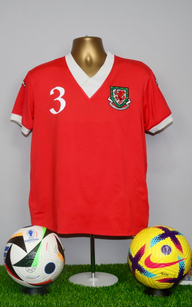 BALE 3 Wales 2006/07 Home Shirt
