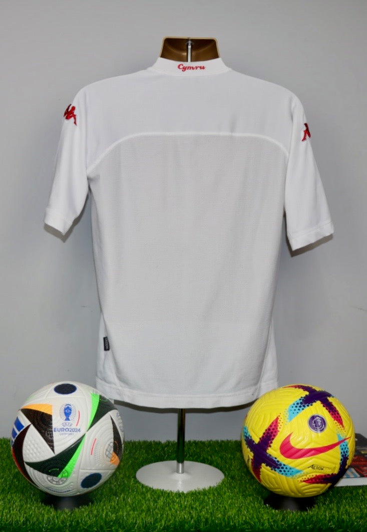 Wales 2004/06 Away Shirt