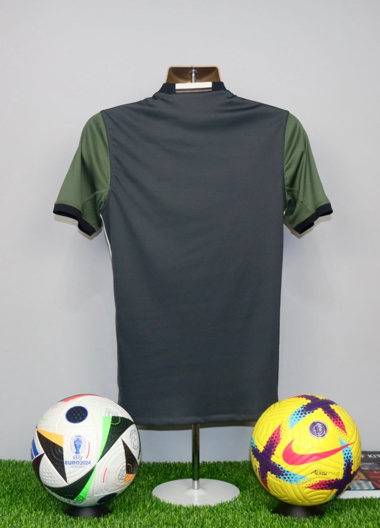 Germany 2015-17 Away Shirt