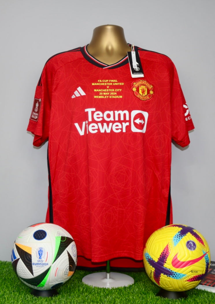 MAINOO 37 Manchester United 2023/24 FA Cup Detail Home Shirt
