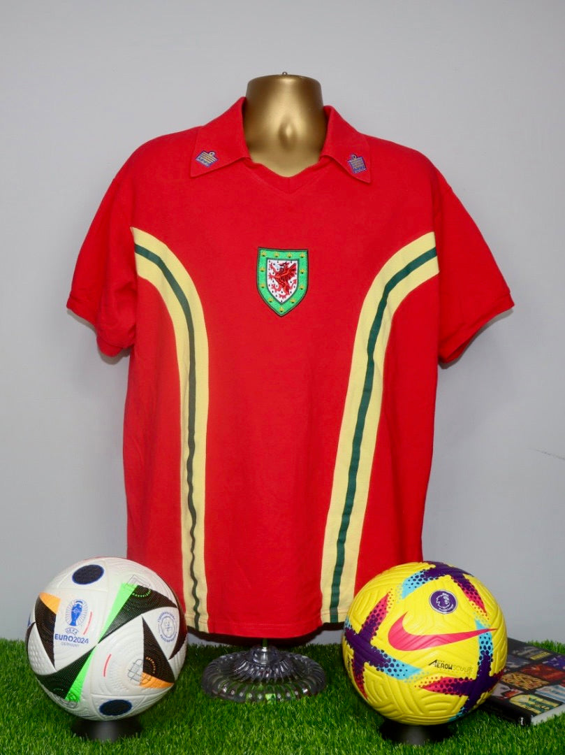Admiral Wales Retro Home Shirt 1976