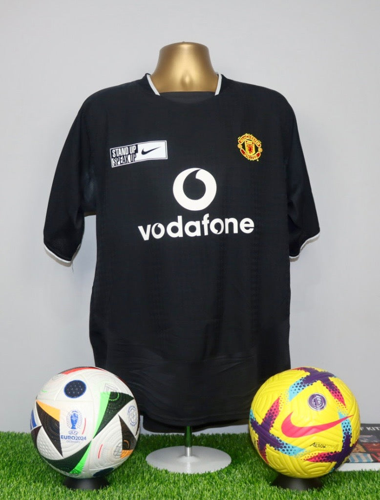 KEANE 16 Manchester United ‘Stand Up Speak Up’ 2003-05 Away Shirt