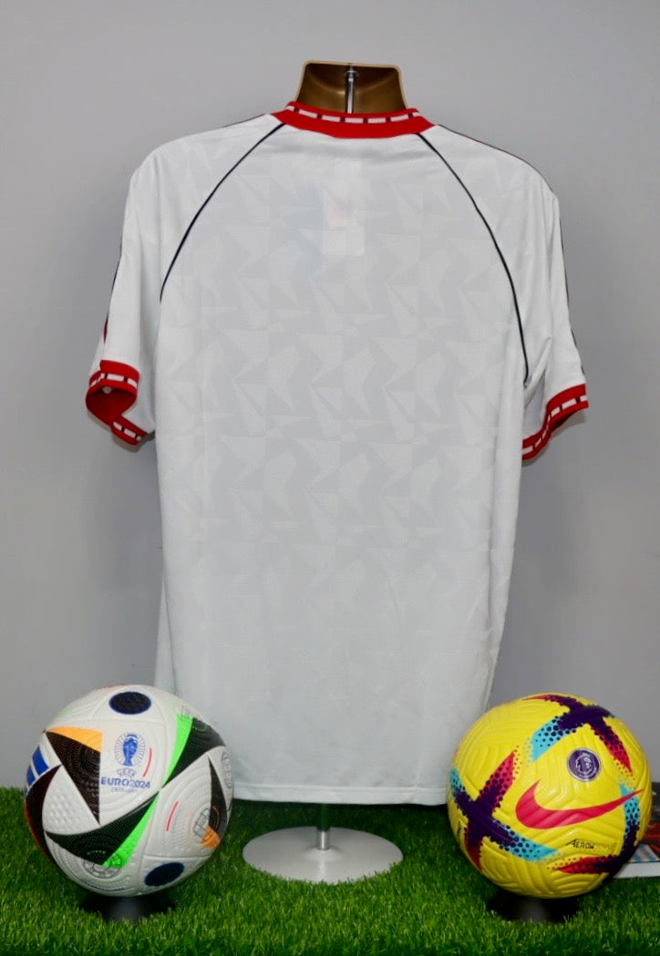 Manchester United 1991 European Cup Reissue Away Shirt