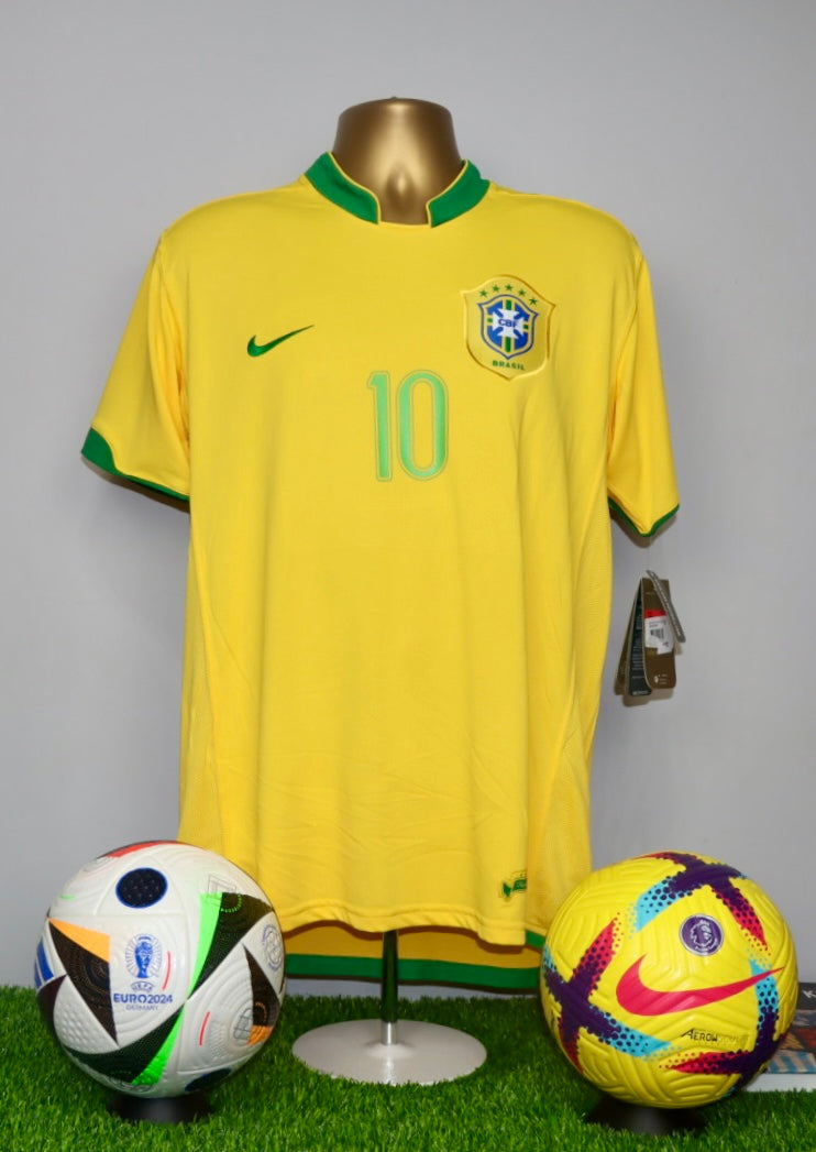 RONALDINHO 10 Brazil 2006/08 Home Shirt