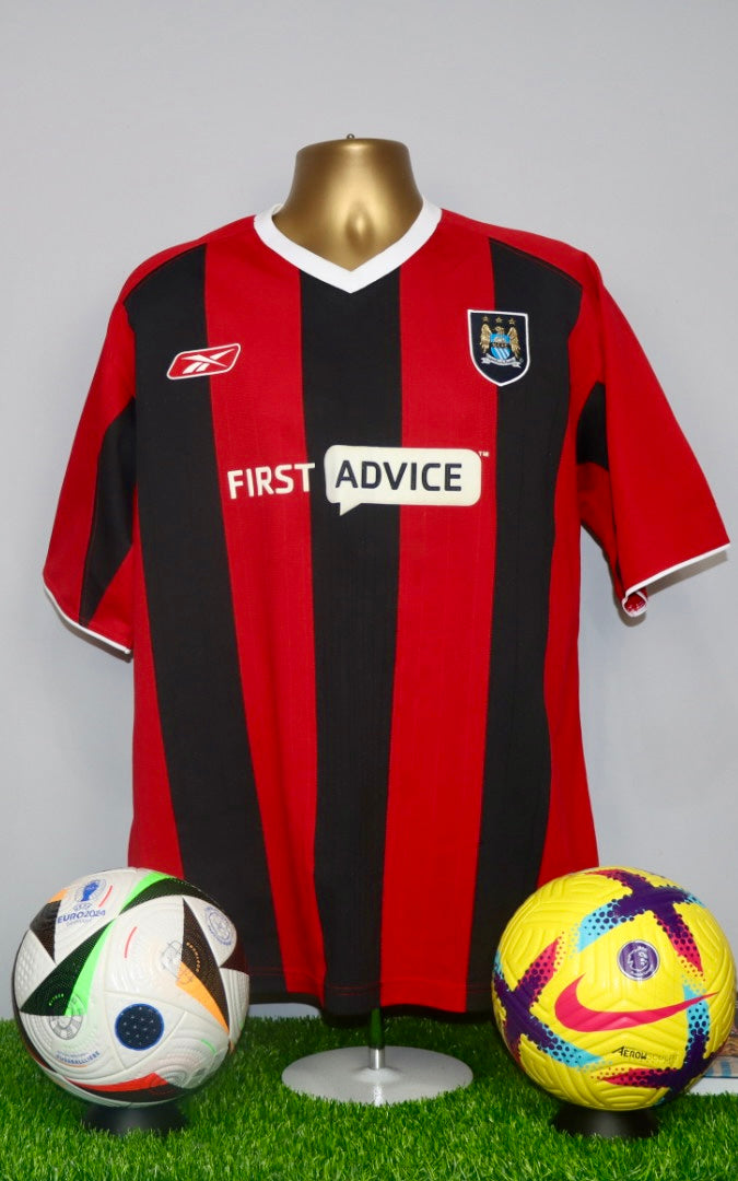 SINCLAIR 28 Manchester City 2003/04 Away Shirt