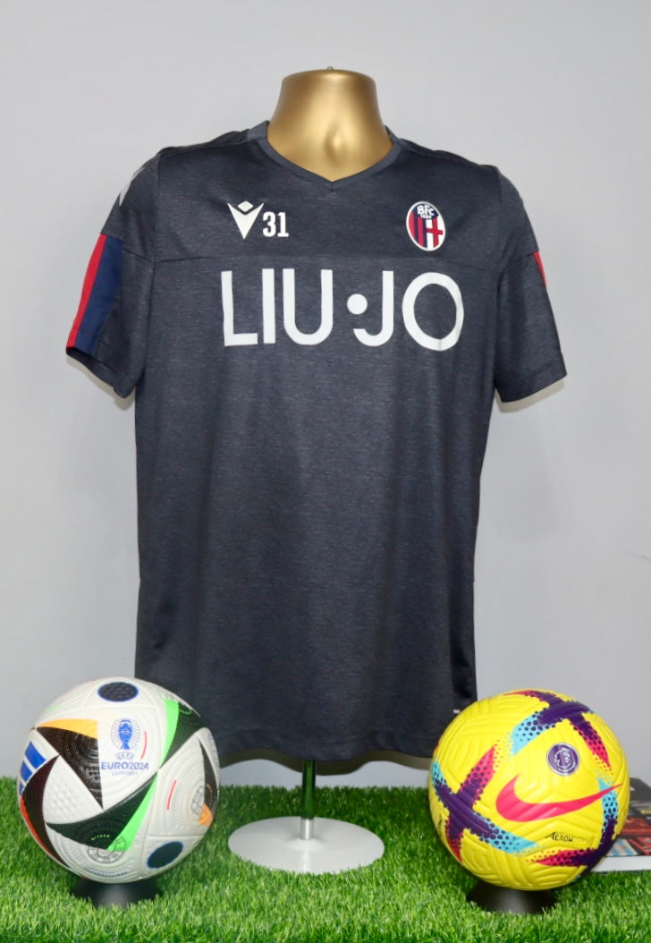 Bologna FC 2018/19 Player Issue Training Shirt #31