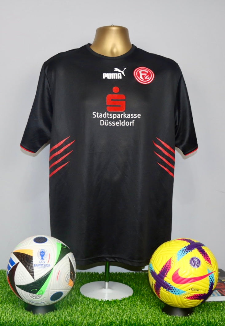 Fortuna Düsseldorf 2005/06 Away Shirt