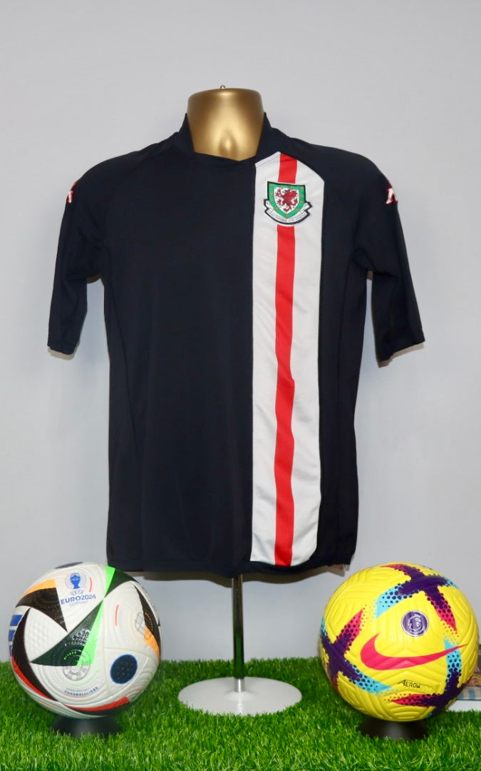 Wales 2005/06 Third Shirt