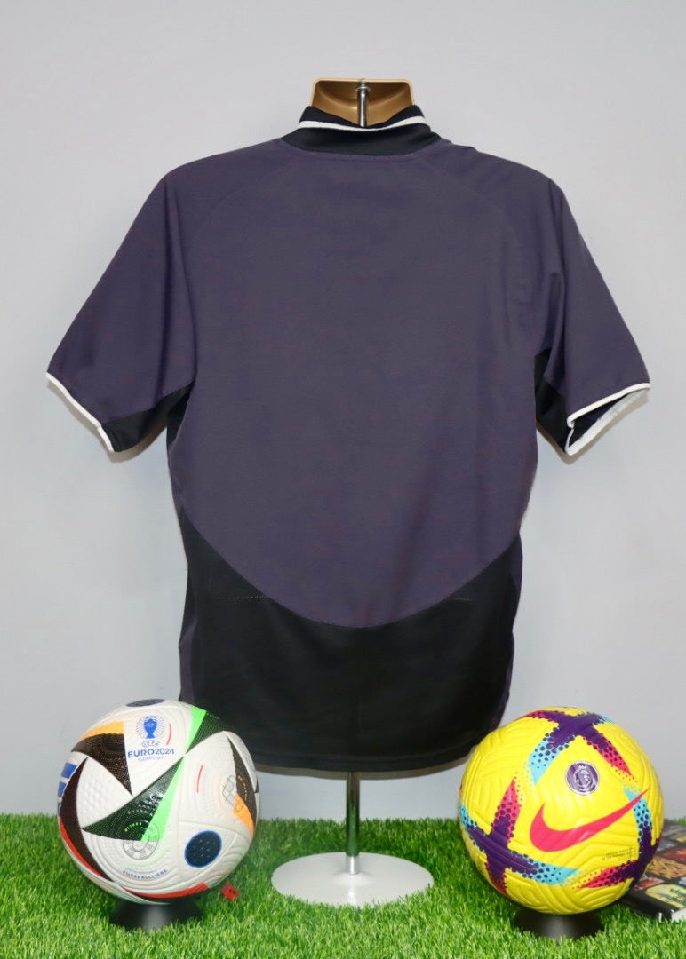 Juventus 2003/04 Third Shirt