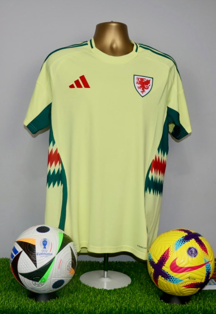 Wales 2024/25 Away Shirt