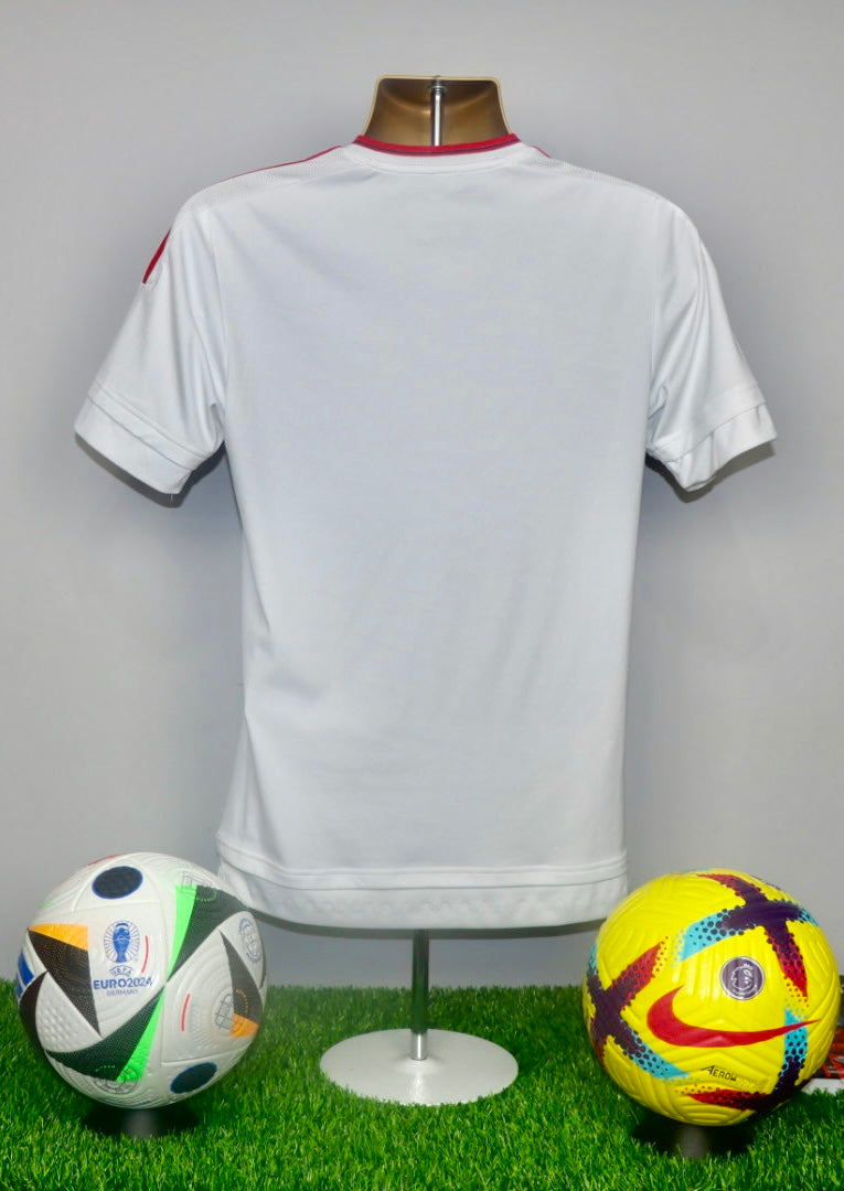 Manchester United 2015/16 Away Shirt