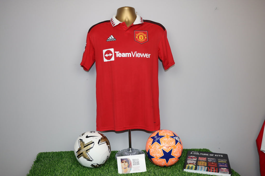 FERNANDES 8 Manchester United 2022/23 Shirt