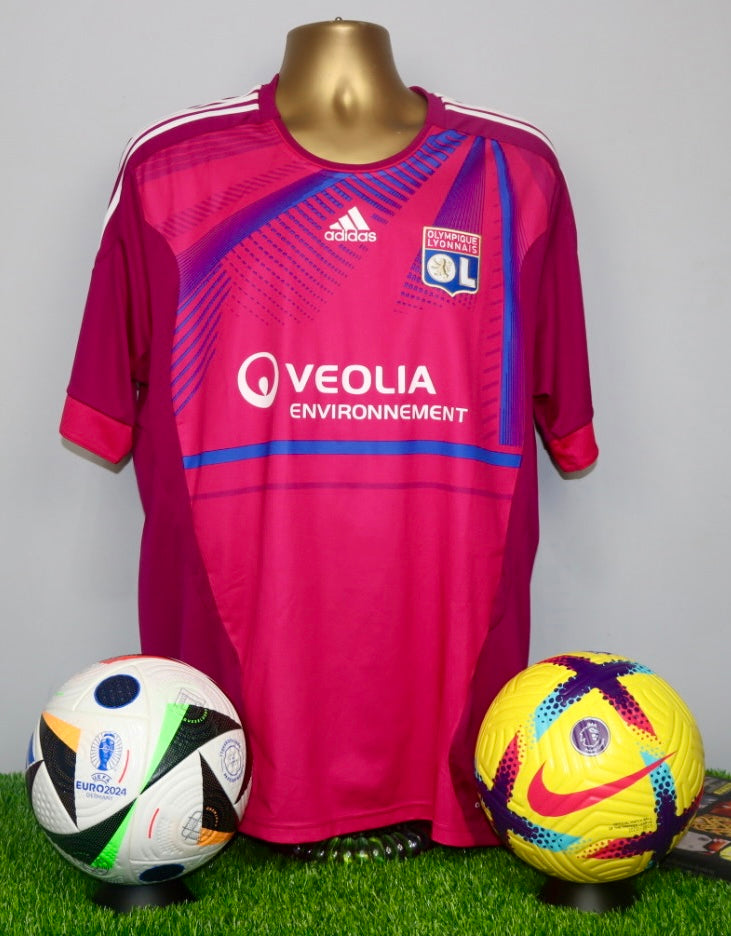 2011/12 Olympique Lyon Third Shirt