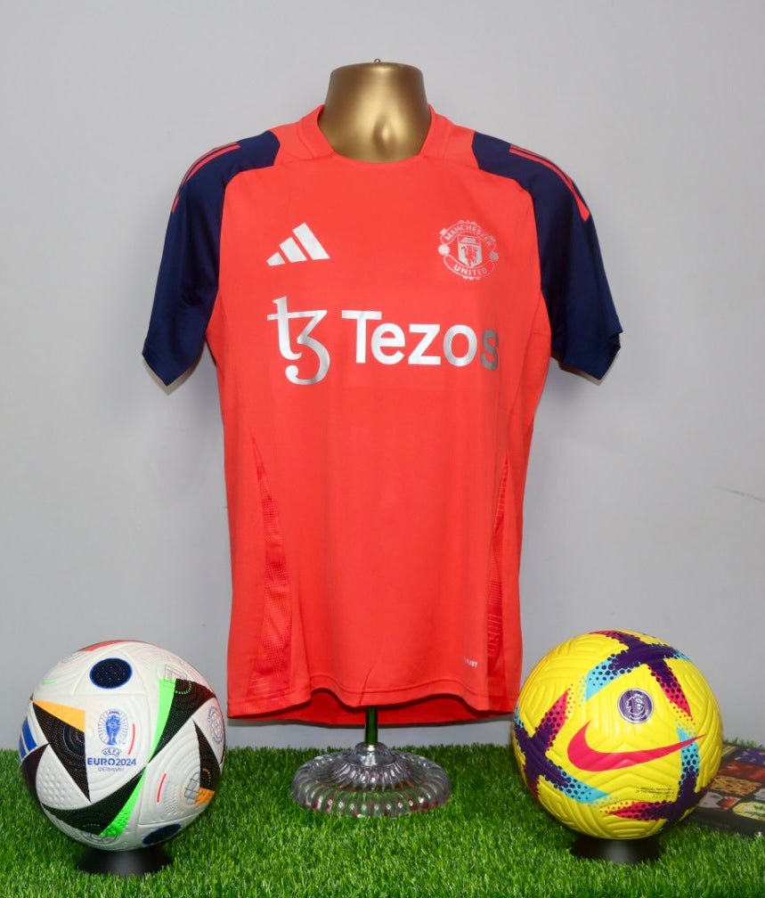Manchester United 2024/25 Training Shirt