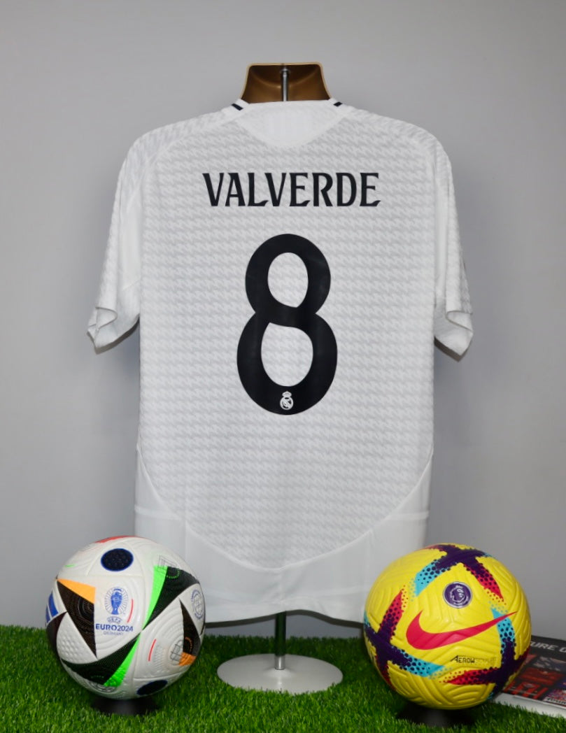 VALVERDE 8 Real Madrid 2024/25 Authentic Home Shirt
