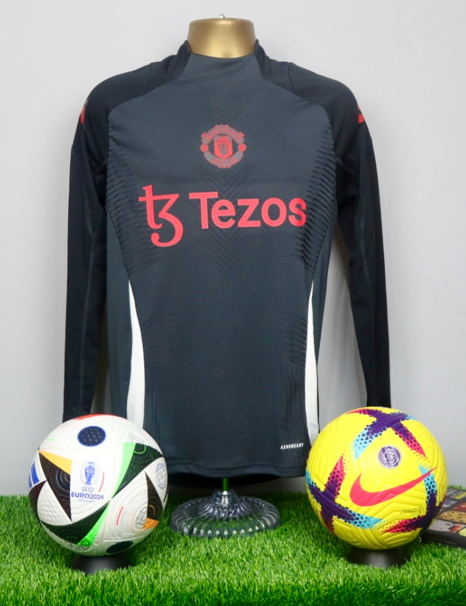 Manchester United 2024/25 Training Top