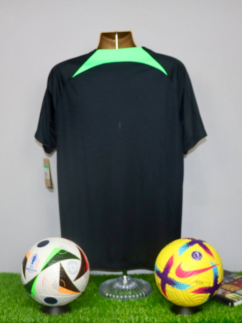 2023/24 Liverpool Nike Training Shirt