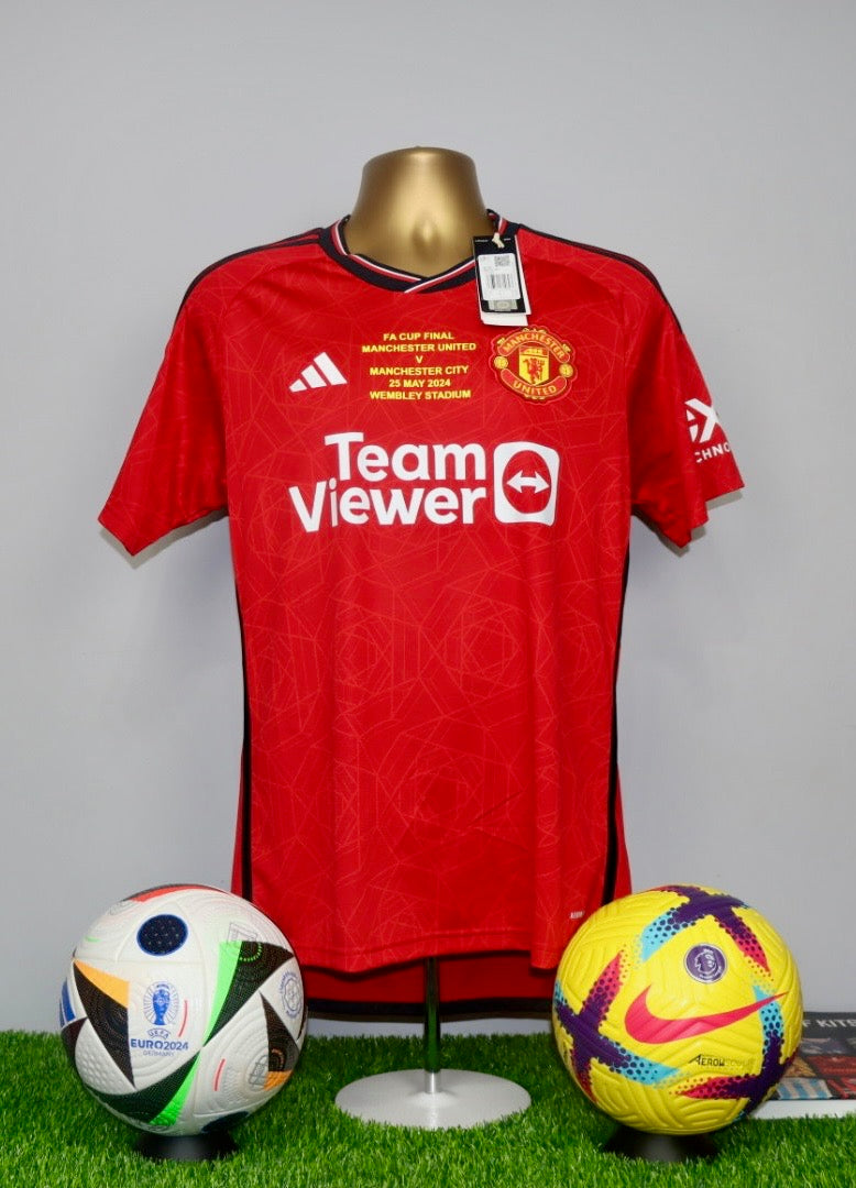 MAINOO 37 Manchester United 2023/24 FA Cup Detail Home Shirt