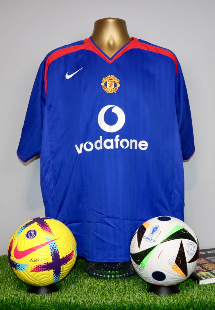 KEANE 16 Manchester United 2005/06 Away Shirt