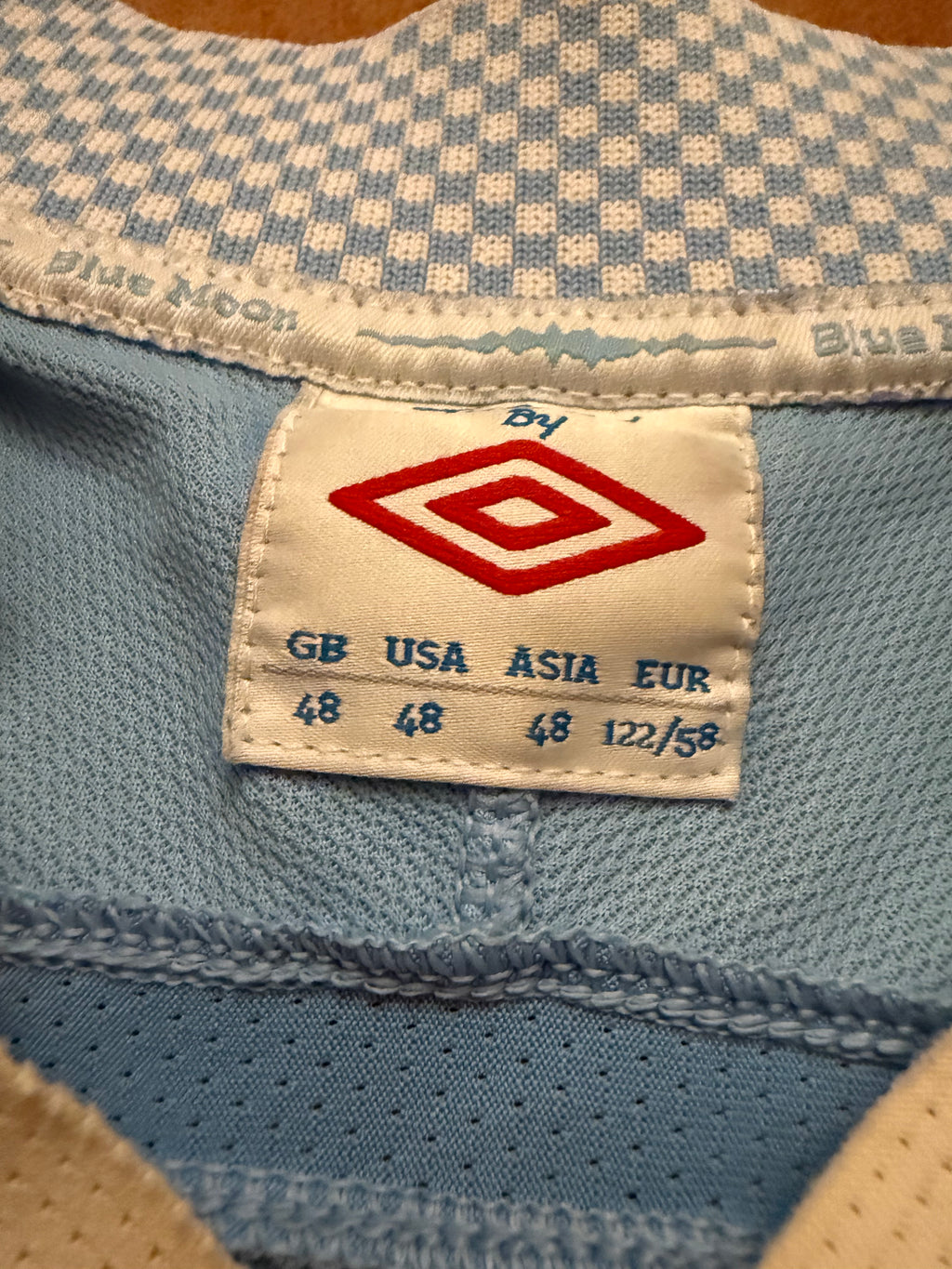 Manchester City 2011/12  Home Shirt