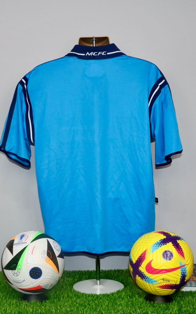 Manchester City 2002/03 Home Shirt