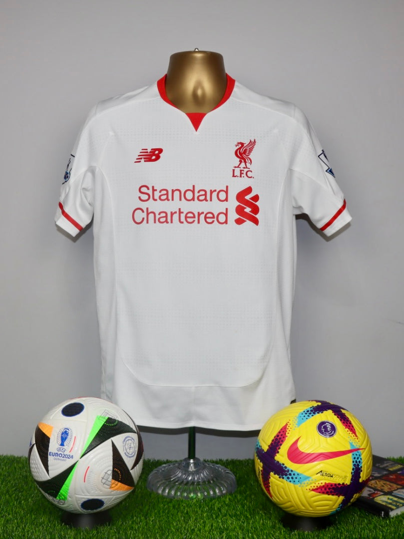 COUTINHO 10 Liverpool 2015/16 Away Shirt