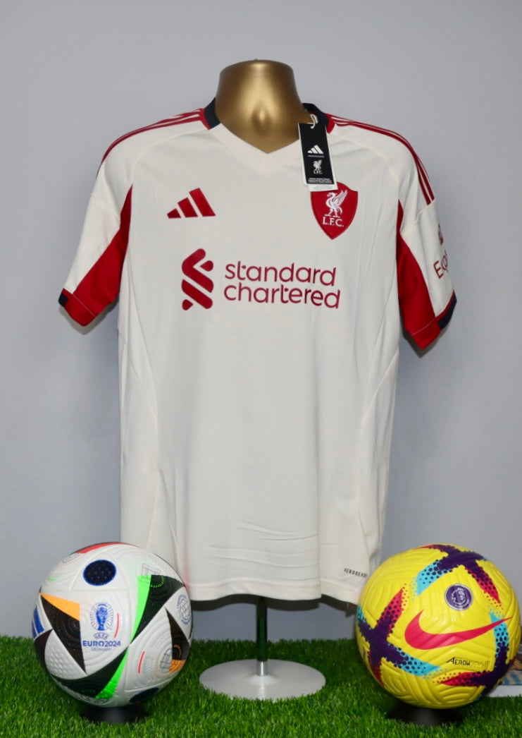 SZOBOSZLAI 8 Liverpool 2025/26 Away Shirt