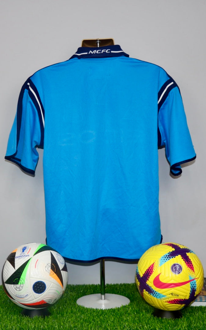 Manchester City 2001/02 Home Shirt