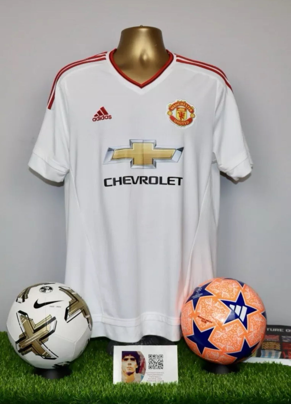 Manchester United 2015/16 Away Shirt